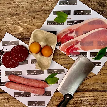 Shepherds Hut By Stepney * 스카버러