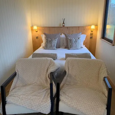 Campingplads Luxury Shepherds Hut With Hot Tub Valley Views Scarborough